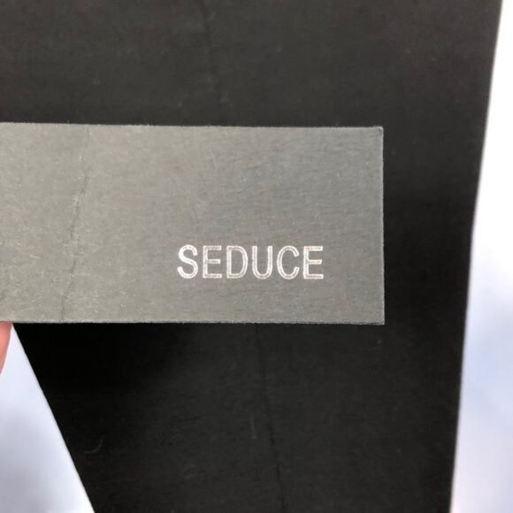 Seduce Black Shift Dress Backless Metallic Keyhole Sexy Designer NWT Size 6 - Picture 11 of 12